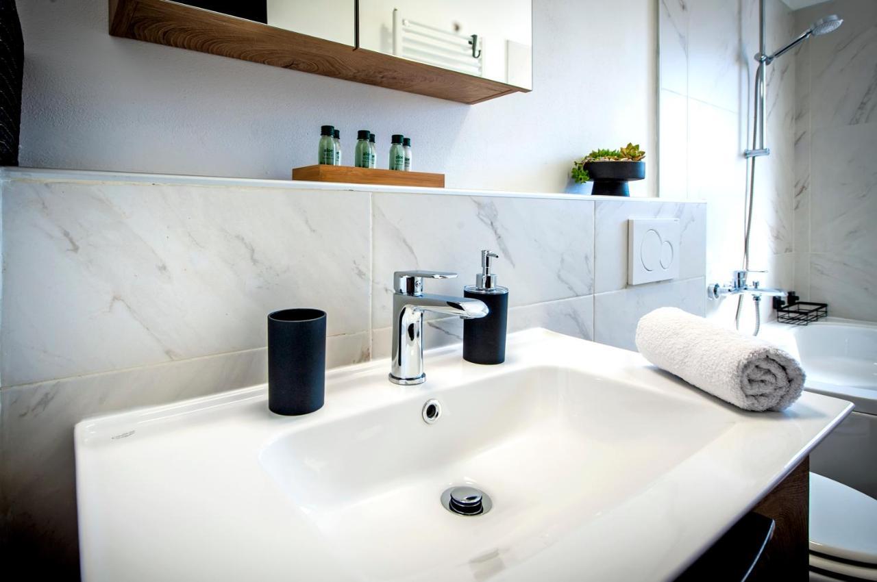 Apartment Miral Rovinjsko Selo Eksteriør bilde
